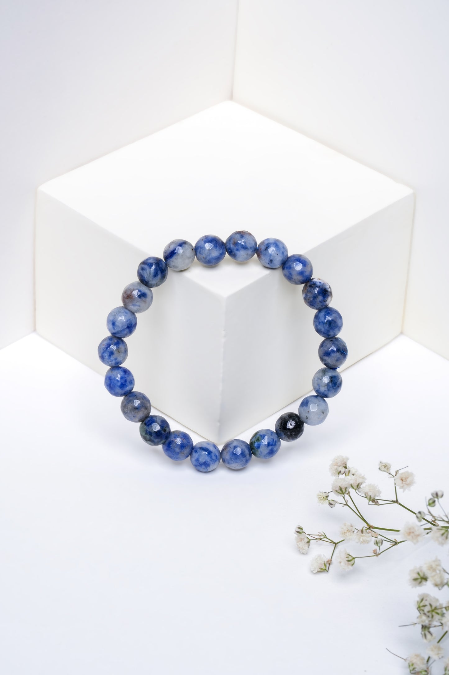 Sodalite – Sagittarius (December 2 – December 11)