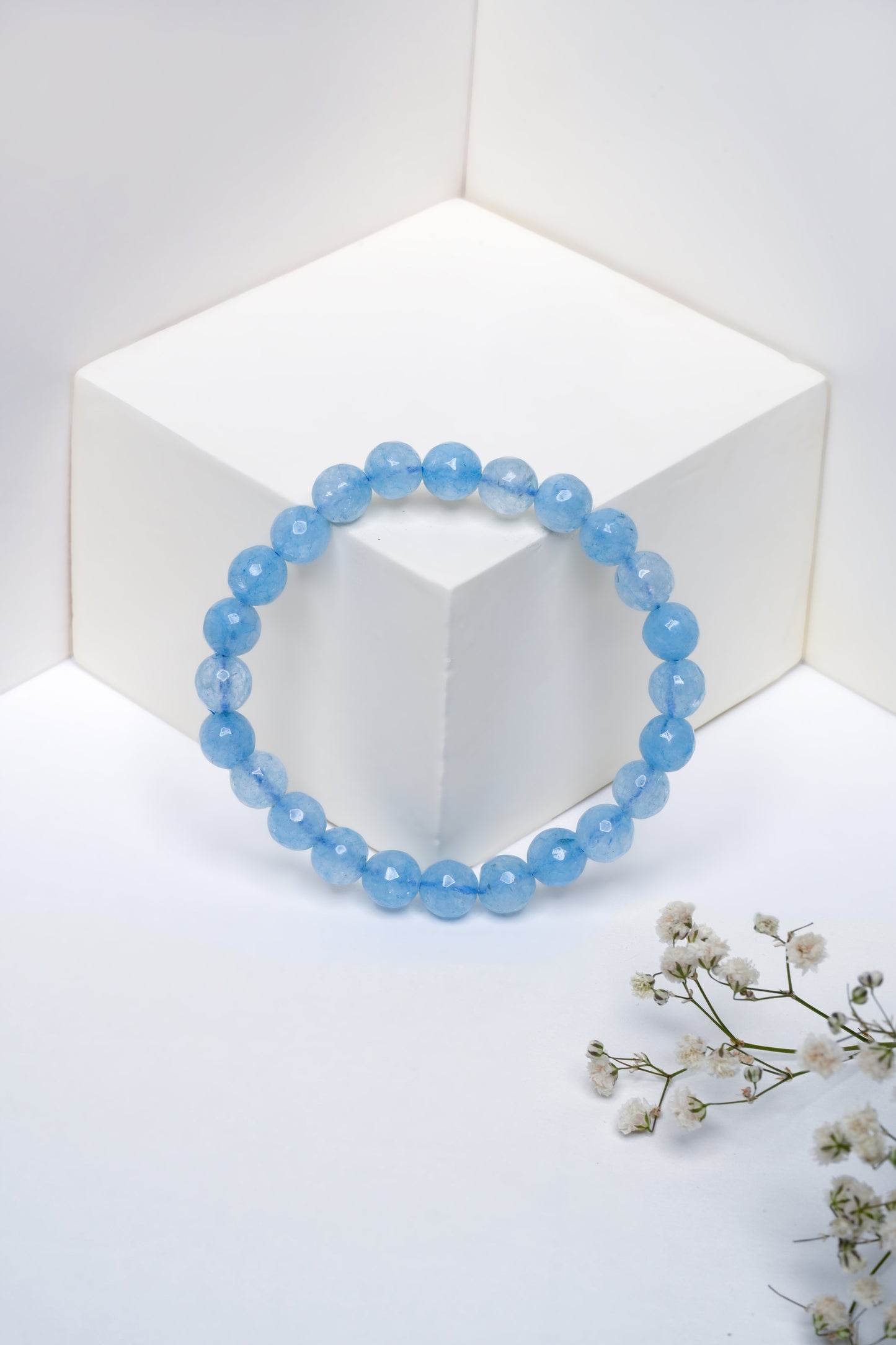 Aquamarine – Aquarius (January 20 – January 29)