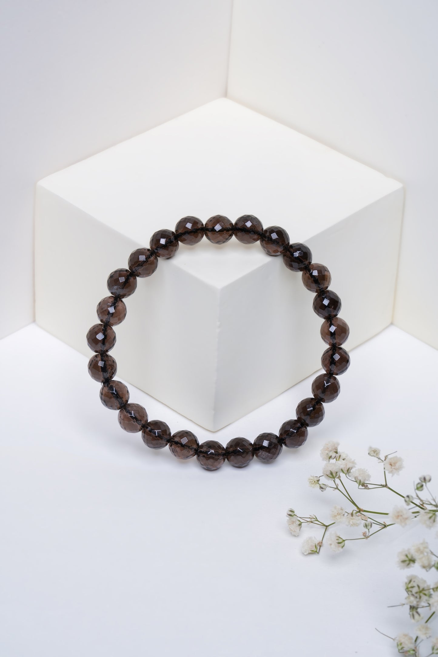 Smoky Quartz – Taurus (May 11 - May 20)