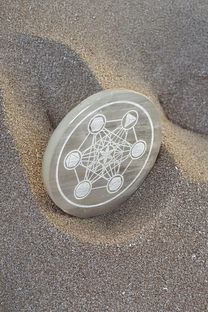Selenite Charging Plate – 4 Inch Engraved with Metatron’s Cube