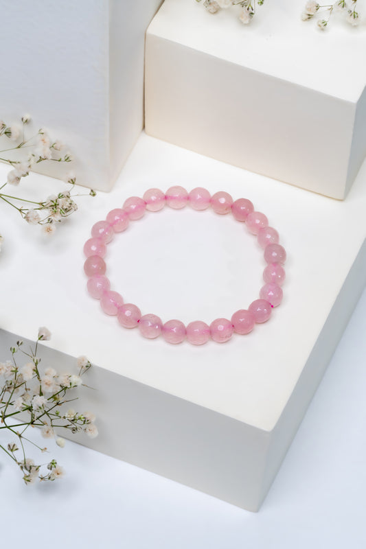 Rose Quartz – Cancer (July 13 - July 22)