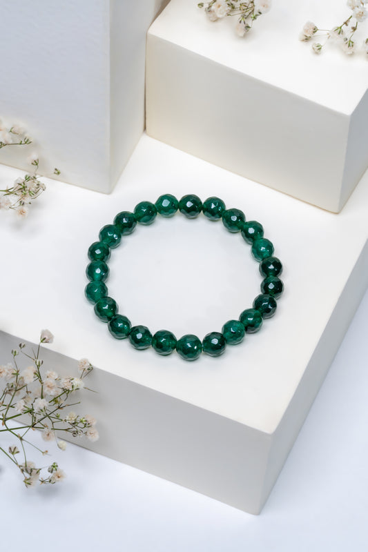 Emerald – (May 10 – May 20)