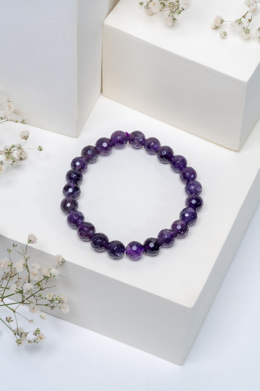 Amethyst – Pisces (March 1 – March 10)