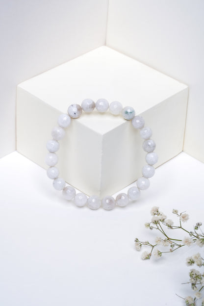 Moonstone – Pisces (March 11 – March 20)