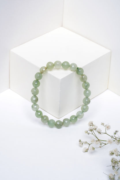 Green Jade- Virgo (Sept 12- Sept 22)