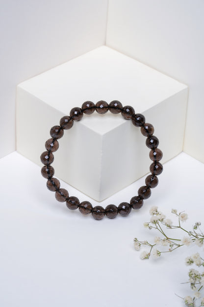 Smoky Quartz – Taurus (May 11 - May 20)